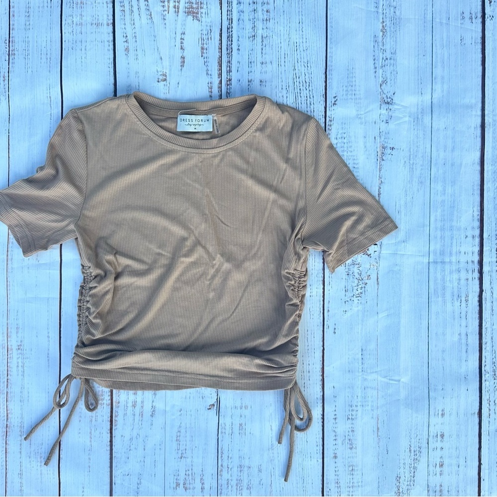 Women’s Short Sleeve Top